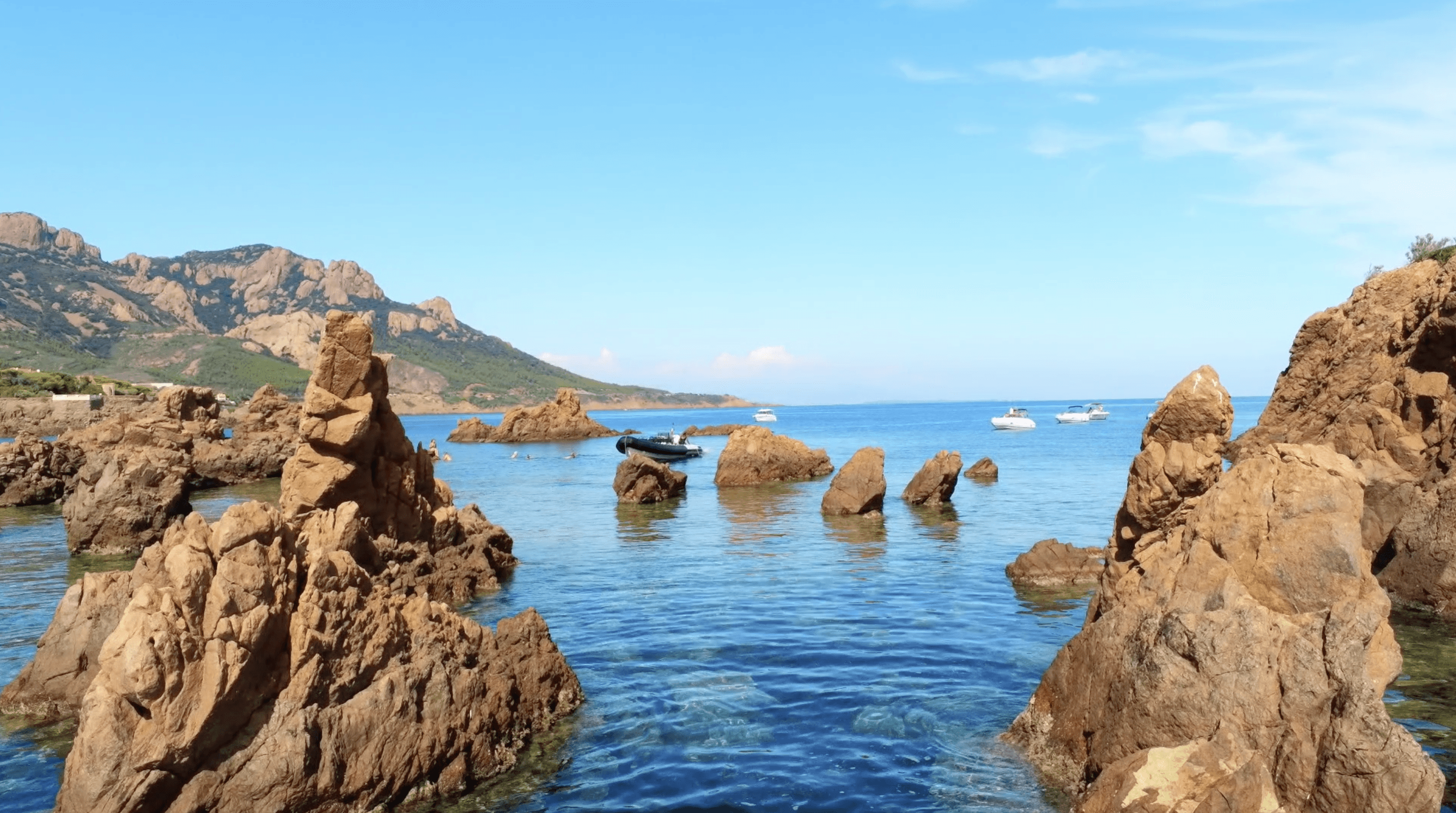 Calanques de l'Esterel by Simone - Saint Raphael