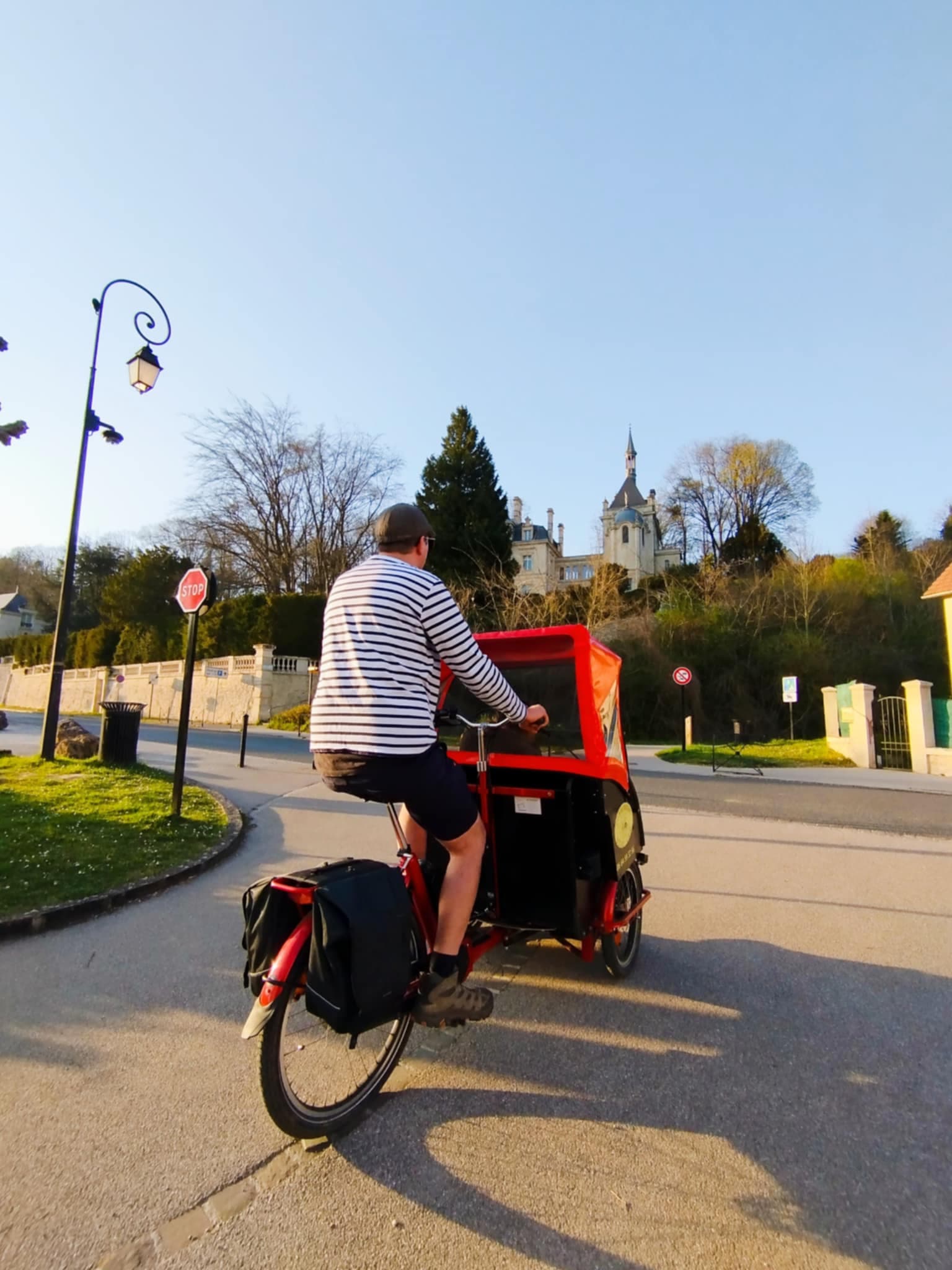 Balade insolite audioguidé en triporteur à Pierrefonds 