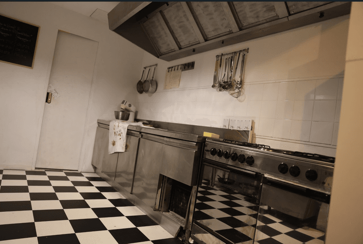 9/10 intermédiaire limite expert  Escape game - CHEF ÉTOILÉ (2 à 6 Joueurs)