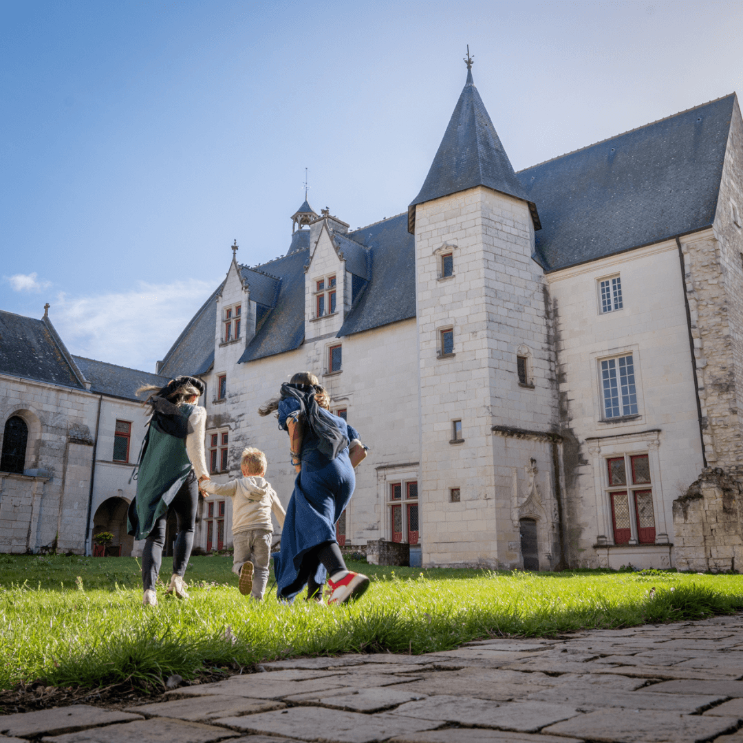 Visite libre du Château de Monts-sur-Guesnes