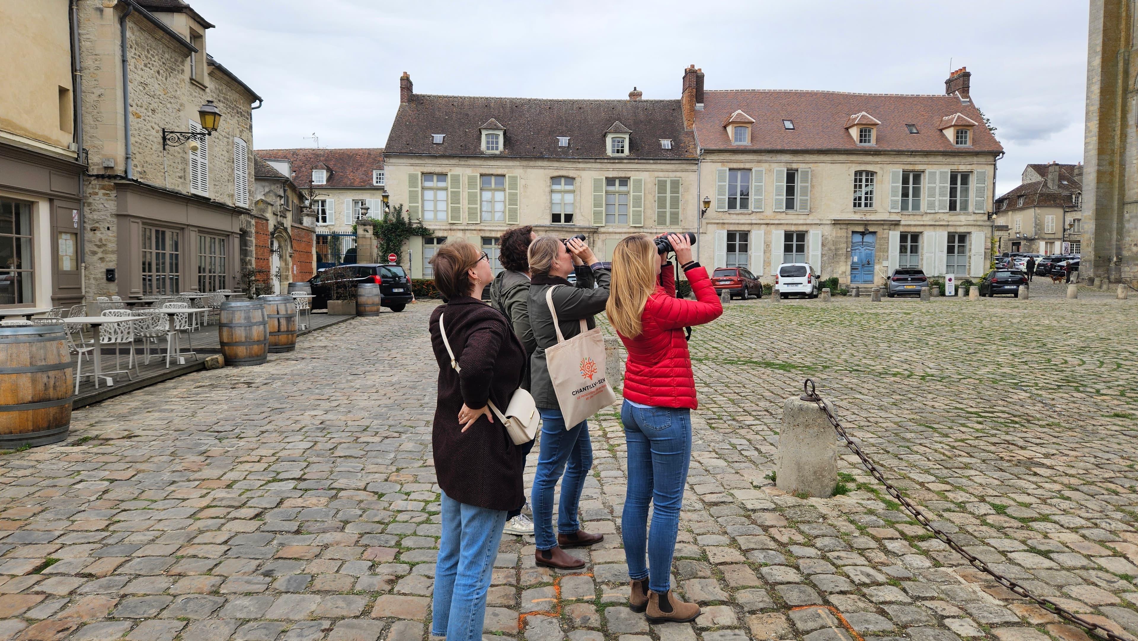 Visite guidée « Senlis à la jumelle, une découverte insolite du patrimoine »