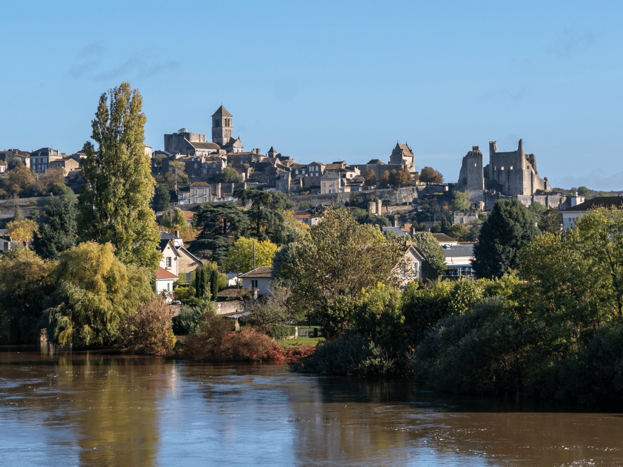 1/2 journée canoë sur la Vienne, de Chauvigny à Bellefonds